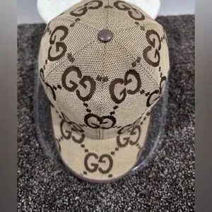 Gucci | Accessories | Gucci Preowned Jumbo Gg Canvas Cap  display picture 1